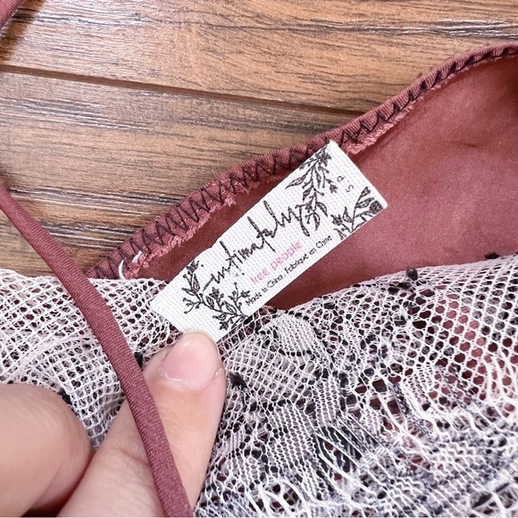 Free People • Deep V Bandeau Top satin lace cami tank Copper rust cream bralette - Picture 5 of 11